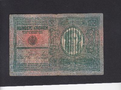 Beschrijving achterzijde: WOMAN